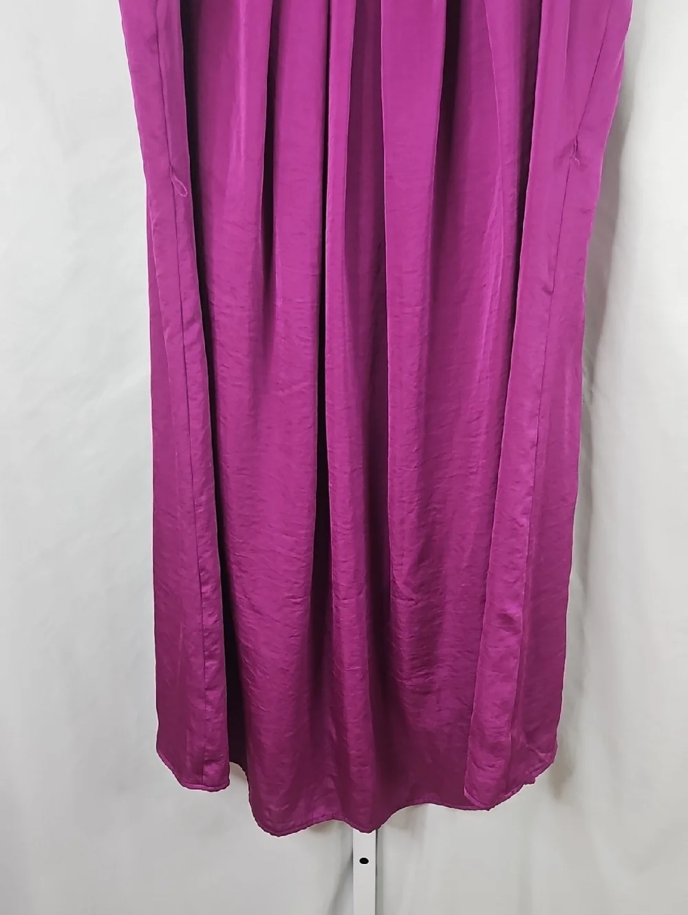 Lane Bryant Magenta Pleated Neck Midi Dress Size 18 - Picture 4 of 8